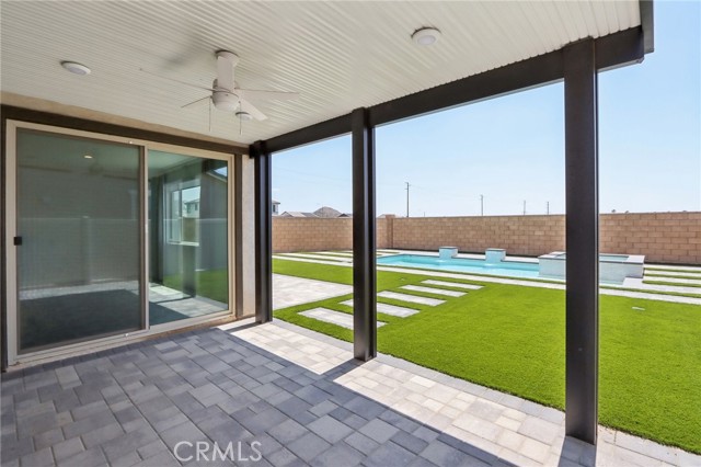 Detail Gallery Image 21 of 28 For 687 Ballesteros St, Perris,  CA 92571 - 5 Beds | 3 Baths