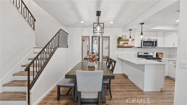 Detail Gallery Image 9 of 39 For 1761 Forum Way #D,  Corona,  CA 92881 - 3 Beds | 2/1 Baths