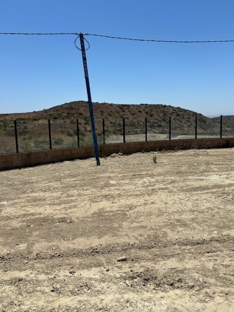 236 Canterbury, Irvine CA: https://media.crmls.org/medias/b5689266-c533-47c8-9af3-ce5d36f9d53b.jpg
