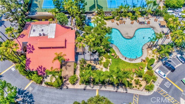 Detail Gallery Image 34 of 36 For 21450 Burbank Bld #211,  Woodland Hills,  CA 91367 - 2 Beds | 2 Baths