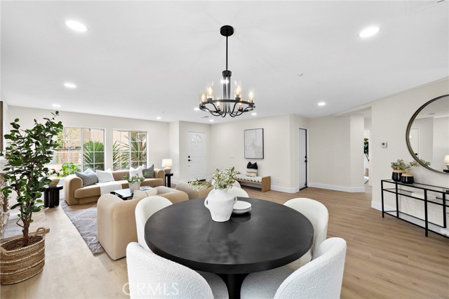 Detail Gallery Image 13 of 62 For 17 Rhode Island, Irvine,  CA 92606 - 5 Beds | 3 Baths