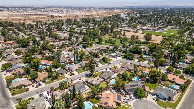 7612 Wide Loop Road, Bakersfield, California 93309, 3 Bedrooms Bedrooms, ,2 BathroomsBathrooms,Single Family Residence,For Sale,Wide Loop Road,OC25167948