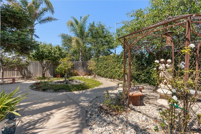 Detail Gallery Image 36 of 59 For 527 San Antonio Dr, Santa Maria,  CA 93455 - 4 Beds | 3 Baths