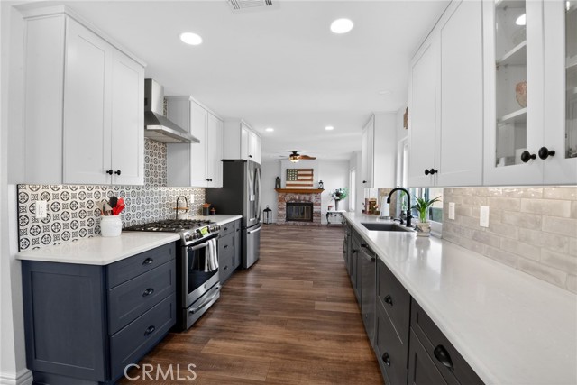 Detail Gallery Image 14 of 40 For 3201 Ashgate Way, Ontario,  CA 91761 - 4 Beds | 3 Baths