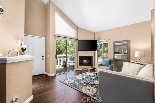 Detail Gallery Image 1 of 1 For 28885 Canyon Point, Lake Forest,  CA 92679 - 2 Beds | 2 Baths