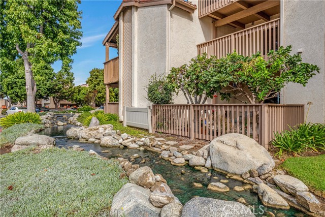 Front Image Thumbnail for CRPW26047590