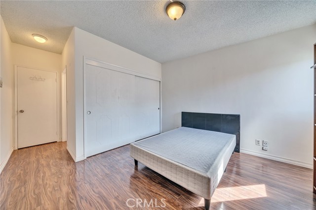 6151 Canterbury Drive, Culver City CA: https://media.crmls.org/medias/b56c06cf-2ea8-49ee-afbf-c806ac2eb002.jpg