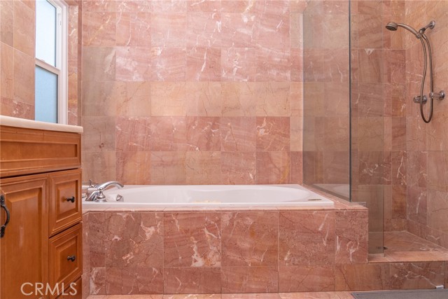 Detail Gallery Image 30 of 70 For 10660 Melvin Ave, Porter Ranch,  CA 91326 - 5 Beds | 3/1 Baths