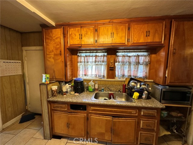 Detail Gallery Image 10 of 20 For 339 W 76th, Los Angeles,  CA 90003 - – Beds | – Baths