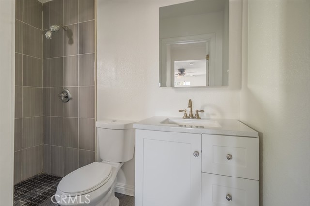 2653 Alice Street, Los Angeles CA: https://media.crmls.org/medias/b56f96ce-25cf-41dc-8b99-acf04bc63a8d.jpg