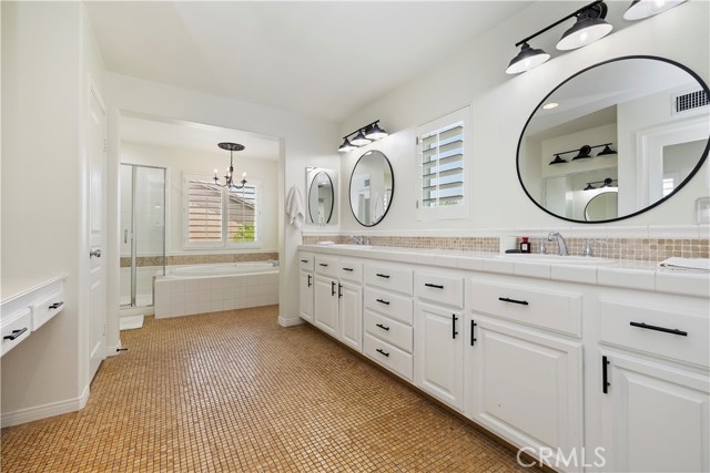 8581 Camino Limon Road, Corona CA: https://media.crmls.org/medias/b56fa810-e363-4214-80ec-2080869b8af0.jpg