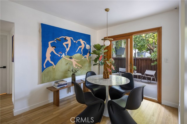 Detail Gallery Image 6 of 15 For 6400 Primrose, Los Angeles,  CA 90068 - 2 Beds | 2 Baths