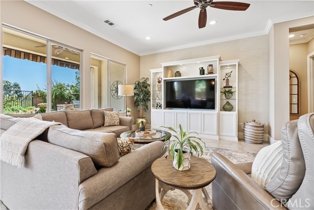 14 Garza, Rancho Mission Viejo CA: https://media.crmls.org/medias/b56fe58a-d29f-40cd-9316-abf017edfdfd.jpg