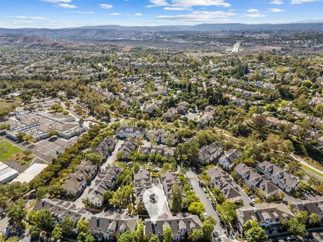 28 Albany, Ladera Ranch CA: https://media.crmls.org/medias/b5703a72-6a26-47dd-b650-599049af9a59.jpg