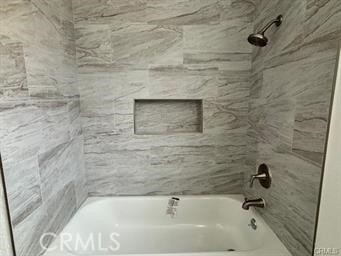 Detail Gallery Image 8 of 10 For 1705 E 111th Pl, Los Angeles,  CA 90059 - 3 Beds | 2 Baths