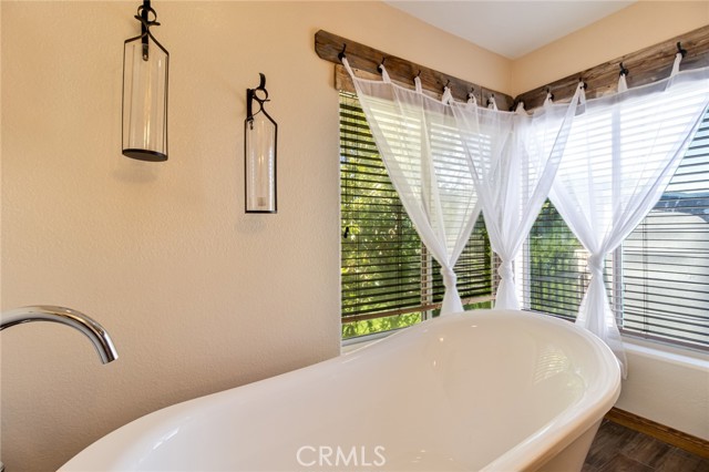 41653 62nd W Street, Palmdale CA: https://media.crmls.org/medias/b5706c4e-ac2e-4036-a63c-51d396e7ee8b.jpg