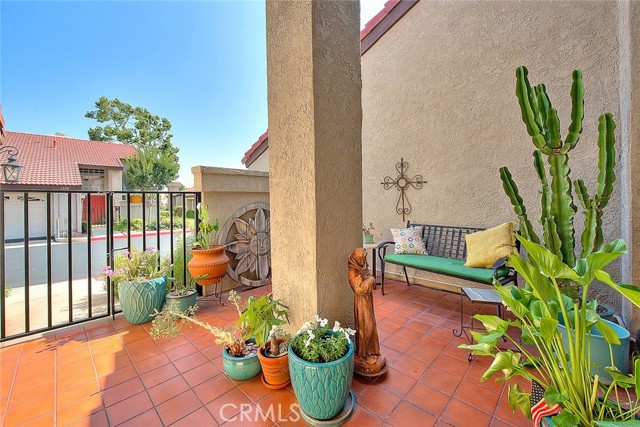 1531 Corte Caballo, Upland CA: https://media.crmls.org/medias/b5707991-36e7-4414-9a0c-bcf546f17e87.jpg