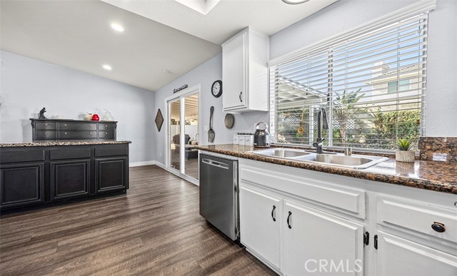 Detail Gallery Image 16 of 38 For 1124 N Sandalwood, Rialto,  CA 92376 - 3 Beds | 2 Baths