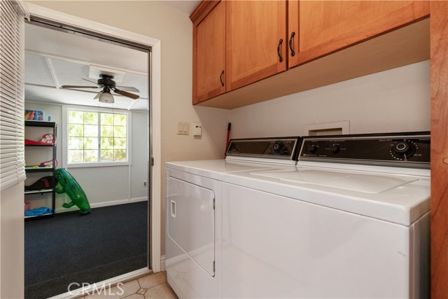 4250 Skylink Lane, Paso Robles CA: https://media.crmls.org/medias/b5717962-7884-4199-ae81-81be9643f2ad.jpg