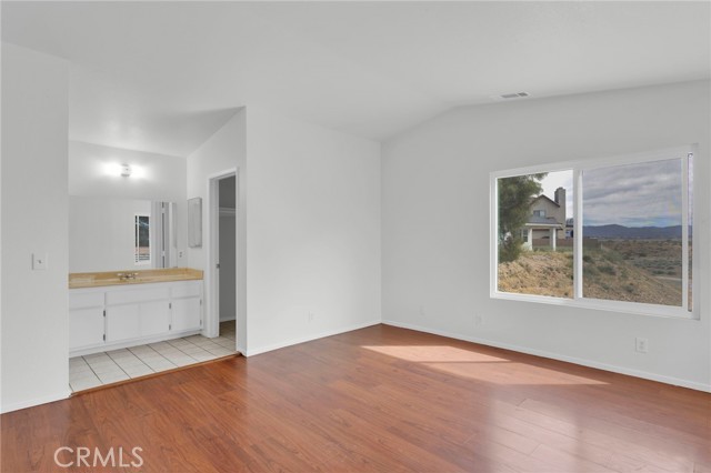 Detail Gallery Image 26 of 44 For 12421 Spring Valley Pkwy, Victorville,  CA 92395 - 4 Beds | 3 Baths