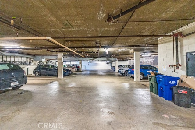 Detail Gallery Image 43 of 50 For 365 W Alameda Ave #203,  Burbank,  CA 91506 - 3 Beds | 2 Baths