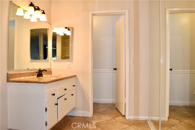 Detail Gallery Image 16 of 37 For 24525 W Trevino Dr #U2,  Valencia,  CA 91355 - 2 Beds | 2 Baths