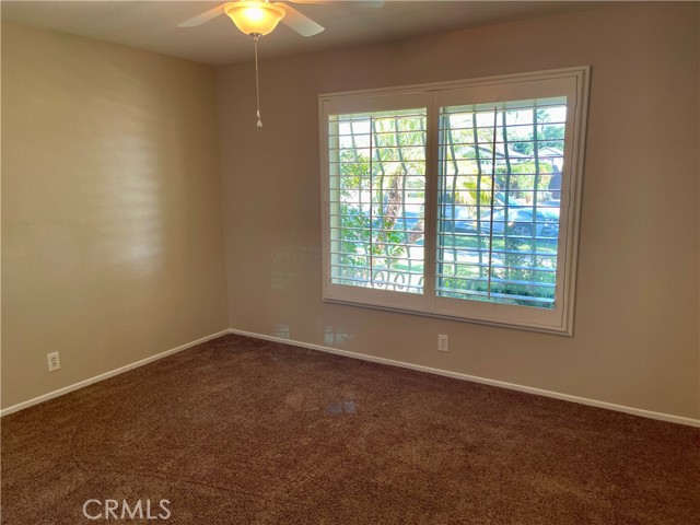 1327 N Stanford Avenue, Upland CA: https://media.crmls.org/medias/b573e2a9-7433-4e06-a9b4-0c8c449d5381.jpg
