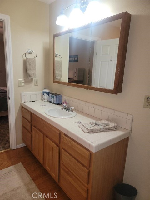 Detail Gallery Image 14 of 31 For 23883 Zuger, Crestline,  CA 92325 - 2 Beds | 2/1 Baths