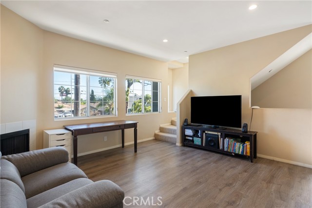 Detail Gallery Image 6 of 25 For 7465 Western Bay, Buena Park,  CA 90621 - 2 Beds | 2/1 Baths