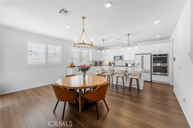 Detail Gallery Image 11 of 44 For 835 Orangedale Ave, Redlands,  CA 92374 - 4 Beds | 3 Baths