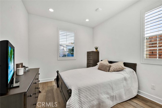 Detail Gallery Image 22 of 59 For 1270 E Providence Loop, Placentia,  CA 92870 - 4 Beds | 4/1 Baths