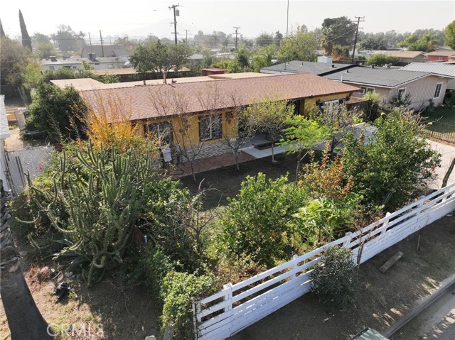 Detail Gallery Image 1 of 41 For 18275 Tullock St, Bloomington,  CA 92316 - 3 Beds | 2 Baths