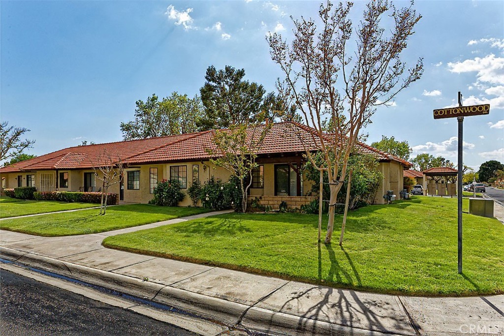 11736 Cottonwood Drive