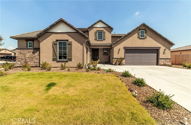 Detail Gallery Image 7 of 43 For 2698 N Arroyo Ave, Fresno,  CA 93727 - 5 Beds | 3/1 Baths