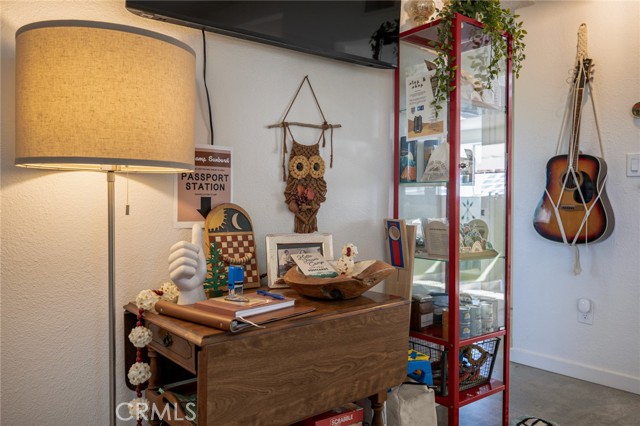 Detail Gallery Image 7 of 40 For 61503 Sunburst, Joshua Tree,  CA 92252 - 2 Beds | 1/1 Baths