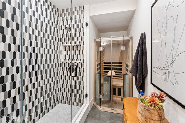 1831 Newport Hills E Drive, Newport Beach CA: https://media.crmls.org/medias/b5784a62-f29b-4a2f-9a83-ff1ca9f862f4.jpg