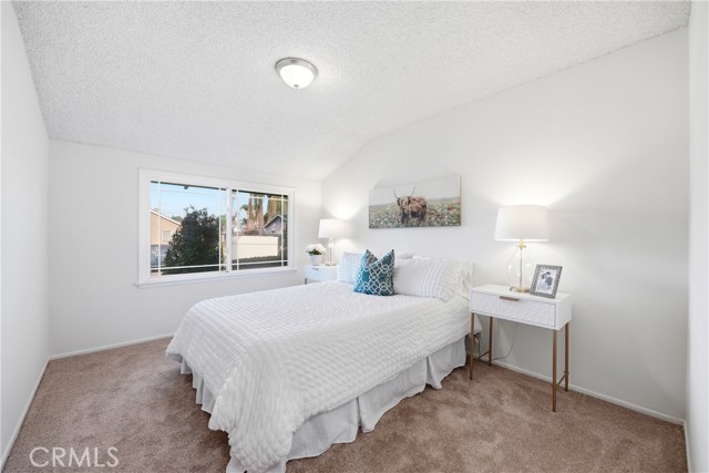 Detail Gallery Image 16 of 31 For 10826 Blucher, Granada Hills,  CA 91344 - 3 Beds | 2 Baths