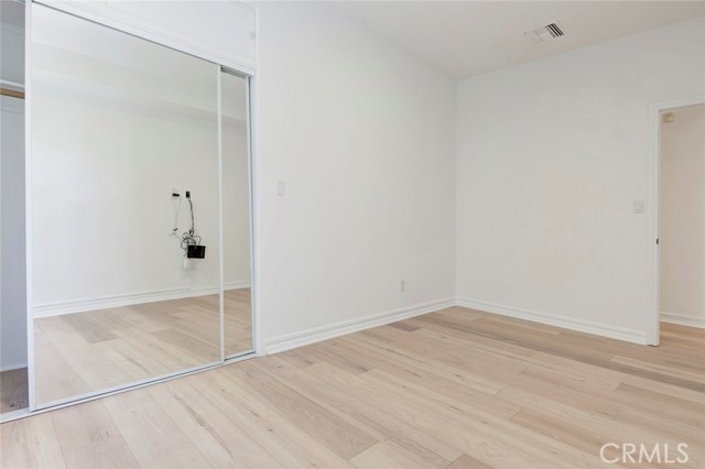 Detail Gallery Image 27 of 59 For 15121 Marlin Pl, Van Nuys,  CA 91405 - 4 Beds | 3 Baths