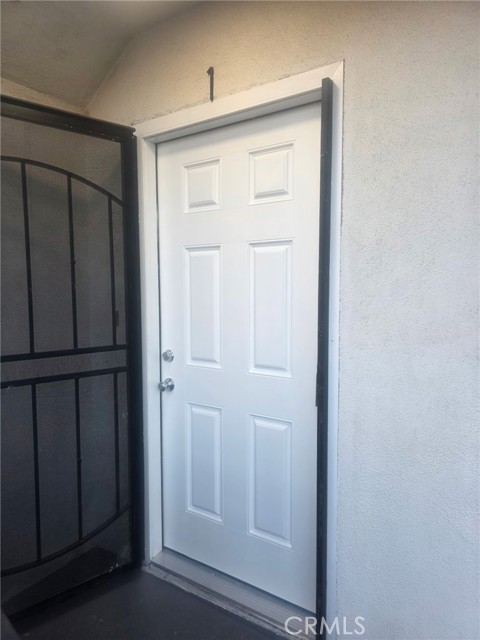 Detail Gallery Image 16 of 33 For 317 W 76th #1,  Los Angeles,  CA 90003 - 2 Beds | 1 Baths