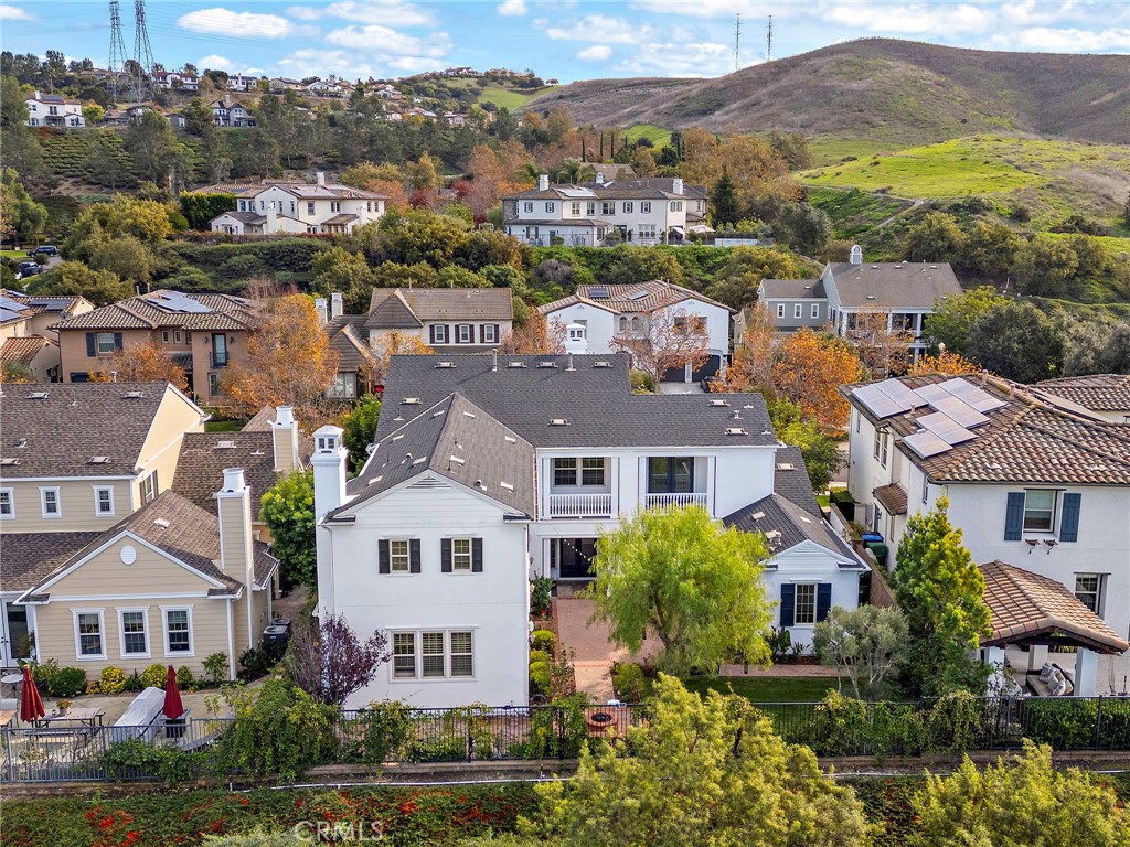 MLS #OC25270538 image #25