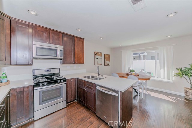 Detail Gallery Image 20 of 50 For 2422 Coventry Cir #47,  Fullerton,  CA 92833 - 3 Beds | 1/1 Baths