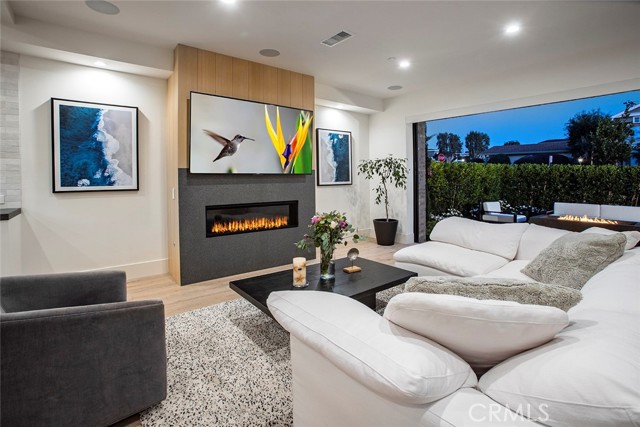 Photo #3: NP23190440 Listing 