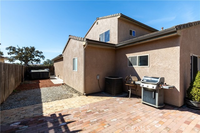 2265 Holly Drive, Paso Robles CA: https://media.crmls.org/medias/b57d25cb-7458-4831-aa47-b3b796924365.jpg