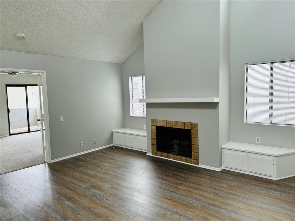 Detail Gallery Image 11 of 26 For 1304 Alabama St, Huntington Beach,  CA 92648 - 3 Beds | 2/1 Baths