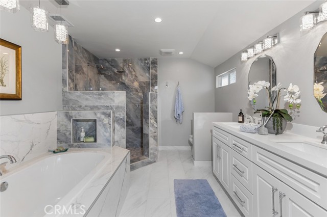 Detail Gallery Image 34 of 45 For 22761 Islamare Lane, Lake Forest,  CA 92630 - 4 Beds | 2/1 Baths