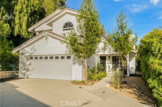 7224 Bouquet Drive, West Hills CA: https://media.crmls.org/medias/b57e63b9-e137-4809-969c-ca5b0f8f8ec9.jpg