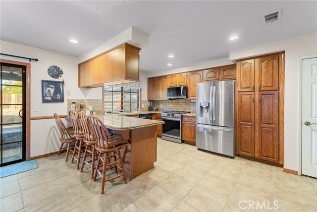 Detail Gallery Image 15 of 39 For 15712 Cashew, Hesperia,  CA 92345 - 3 Beds | 2 Baths