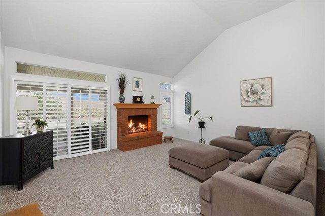 Detail Gallery Image 11 of 42 For 5935 Kings Ranch, Riverside,  CA 92505 - 4 Beds | 2 Baths