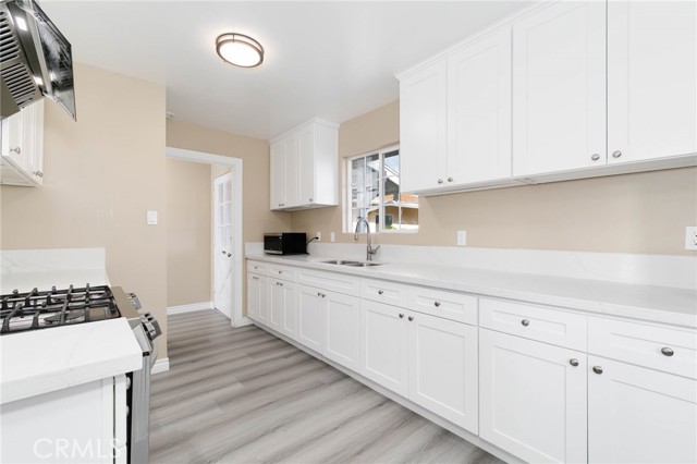 Detail Gallery Image 9 of 31 For 15624 Mulvane, La Puente,  CA 91744 - 4 Beds | 3 Baths