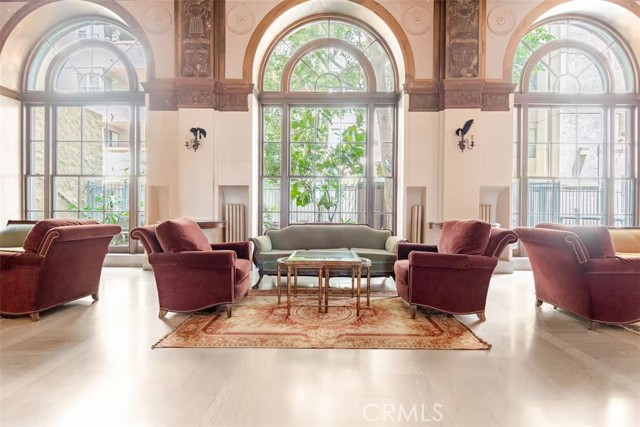 455 E Ocean Boulevard, Long Beach CA: https://media.crmls.org/medias/b582b34f-ce0b-4d98-a6ac-fb90ed78f064.jpg